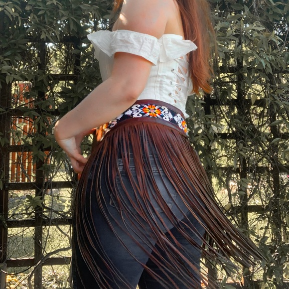 Beaded fringe hippie/western leather belt - Picture 2 of 5